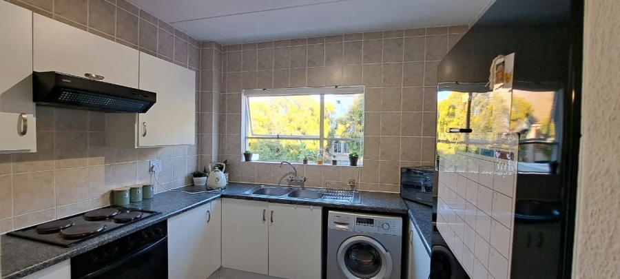 To Let 2 Bedroom Property for Rent in Morningside Gauteng