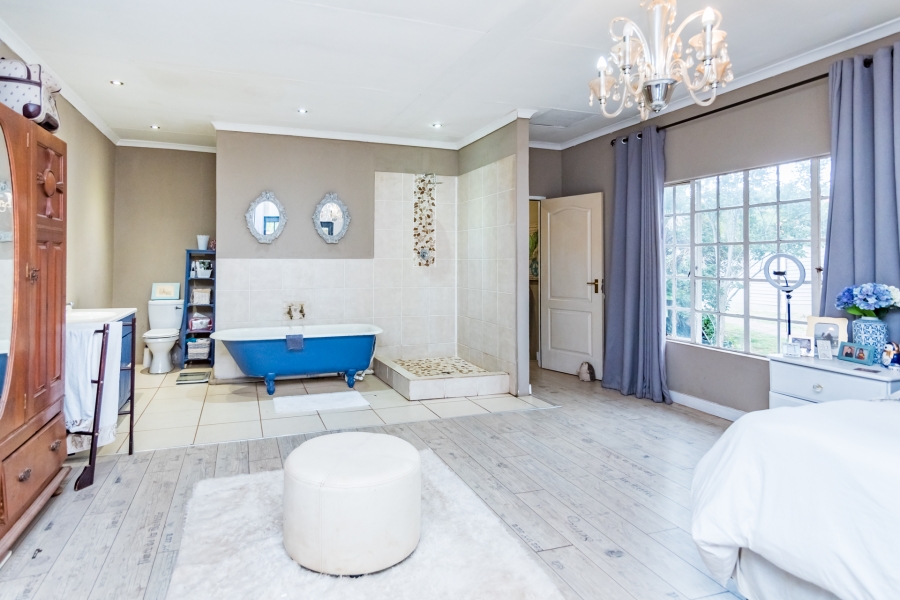 4 Bedroom Property for Sale in Kenmare Gauteng