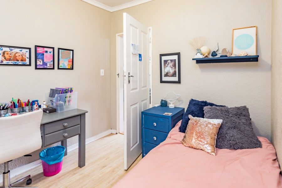 4 Bedroom Property for Sale in Kenmare Gauteng