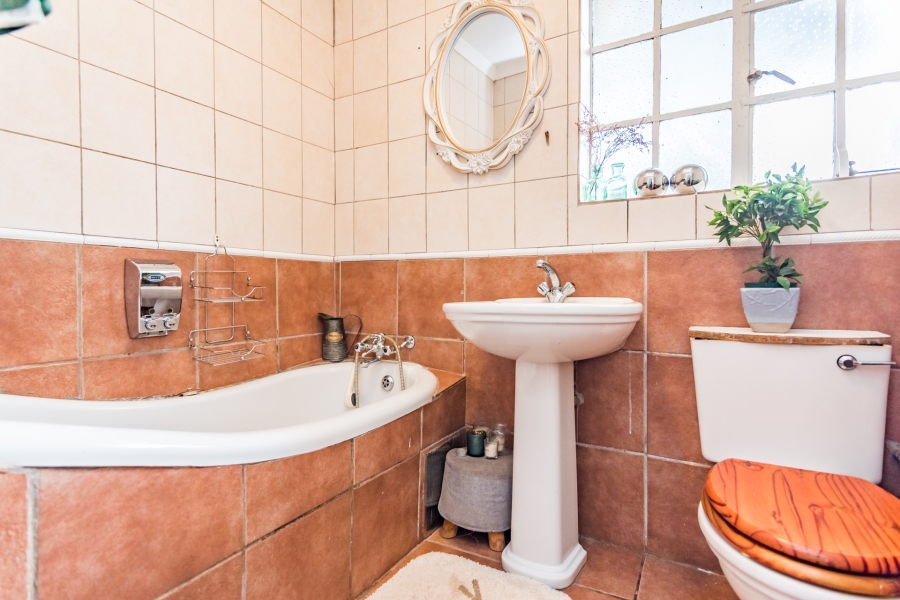 4 Bedroom Property for Sale in Kenmare Gauteng