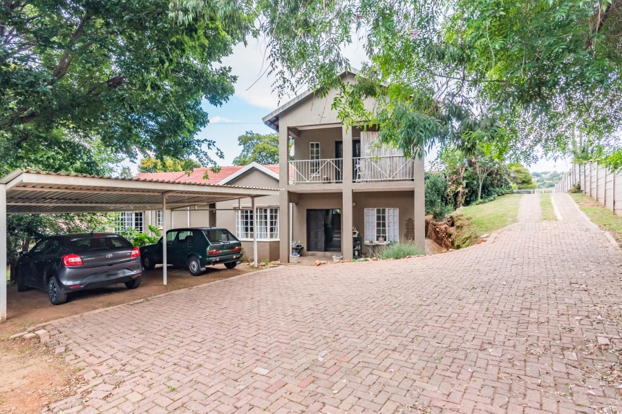 4 Bedroom Property for Sale in Kenmare Gauteng