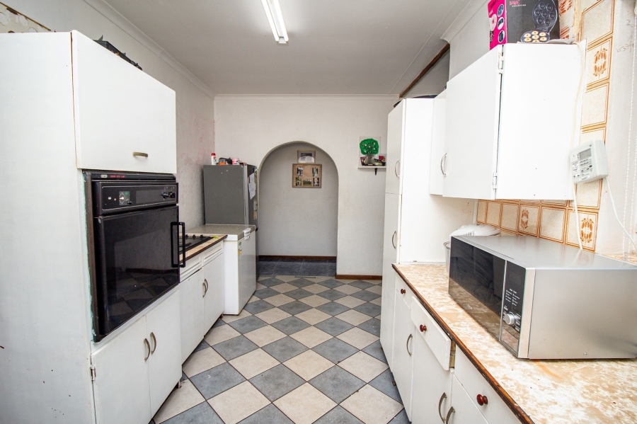 To Let 3 Bedroom Property for Rent in Wilro Park Gauteng