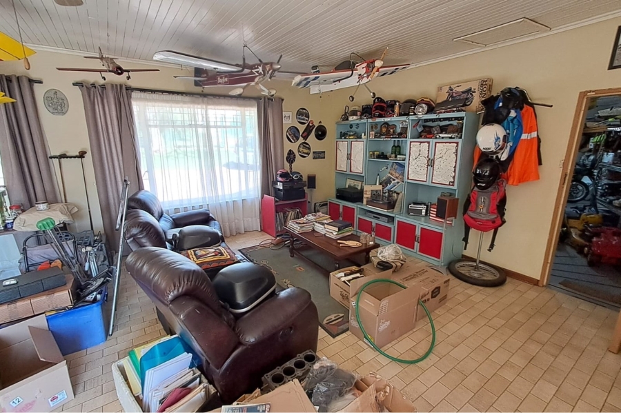 5 Bedroom Property for Sale in Wierda Park Gauteng