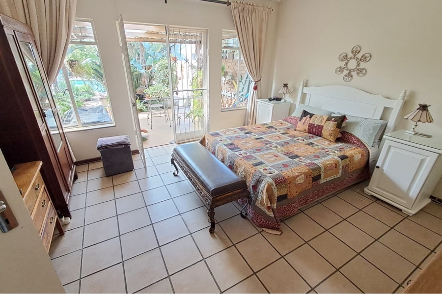 5 Bedroom Property for Sale in Wierda Park Gauteng