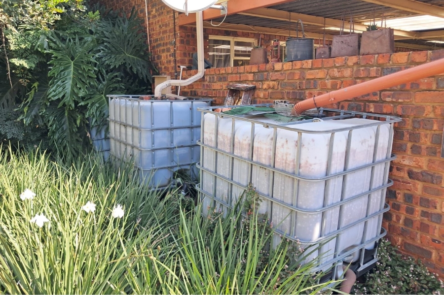5 Bedroom Property for Sale in Wierda Park Gauteng