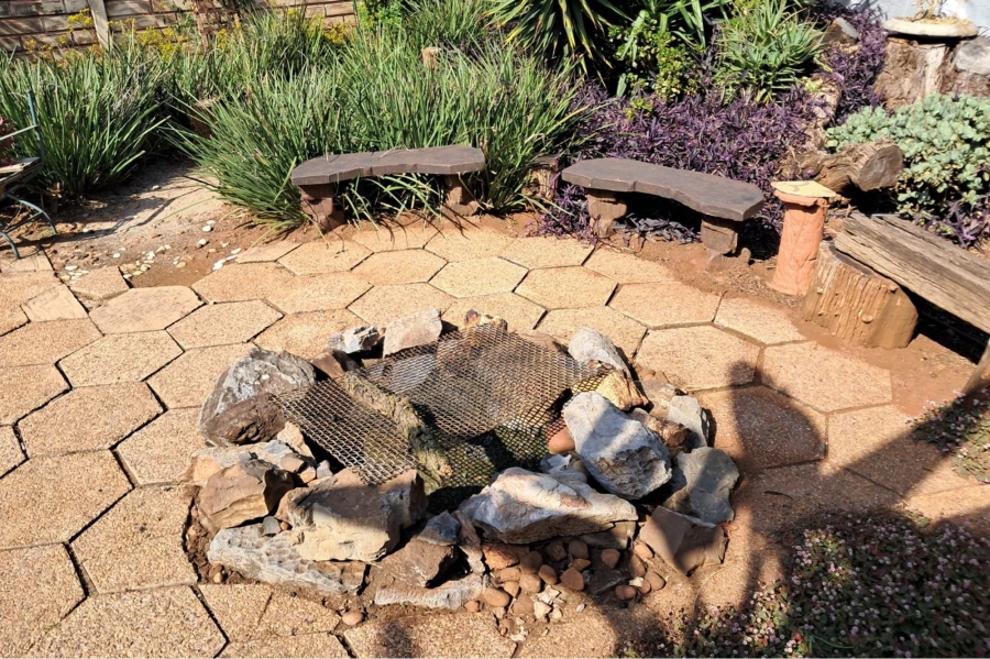 5 Bedroom Property for Sale in Wierda Park Gauteng