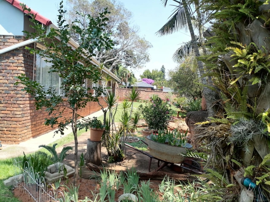 3 Bedroom Property for Sale in Theresa Park Gauteng