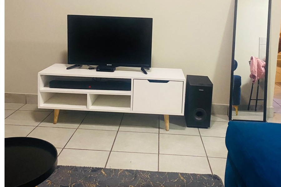 2 Bedroom Property for Sale in Heuweloord Gauteng