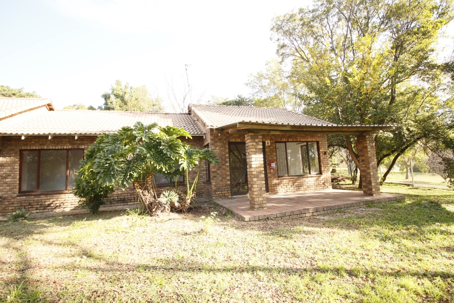 To Let 3 Bedroom Property for Rent in Austinview Gauteng