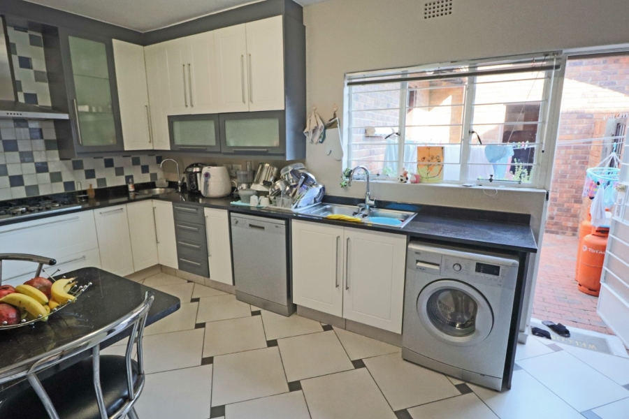 3 Bedroom Property for Sale in River Club Gauteng
