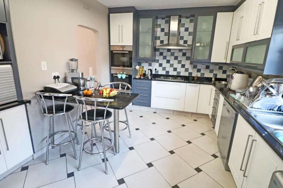 3 Bedroom Property for Sale in River Club Gauteng