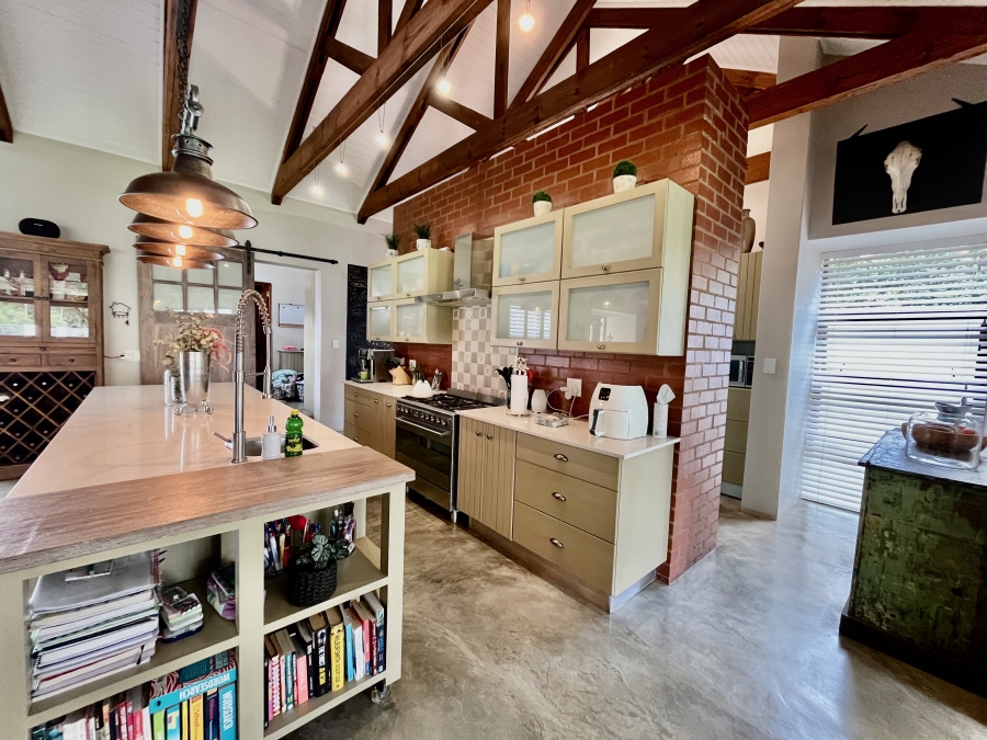 4 Bedroom Property for Sale in The Ridge Gauteng