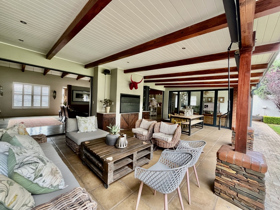 4 Bedroom Property for Sale in The Ridge Gauteng