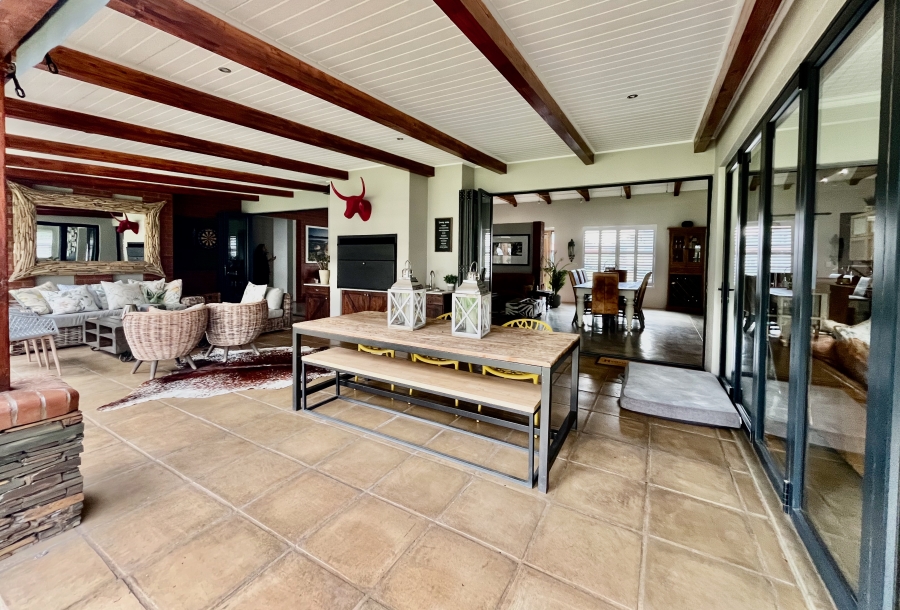 4 Bedroom Property for Sale in The Ridge Gauteng