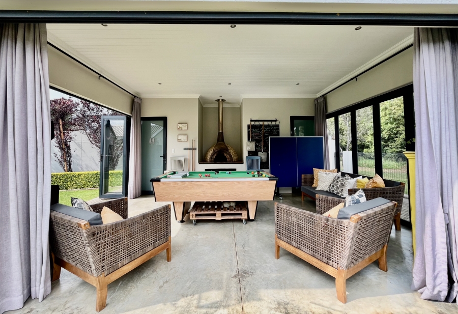 4 Bedroom Property for Sale in The Ridge Gauteng