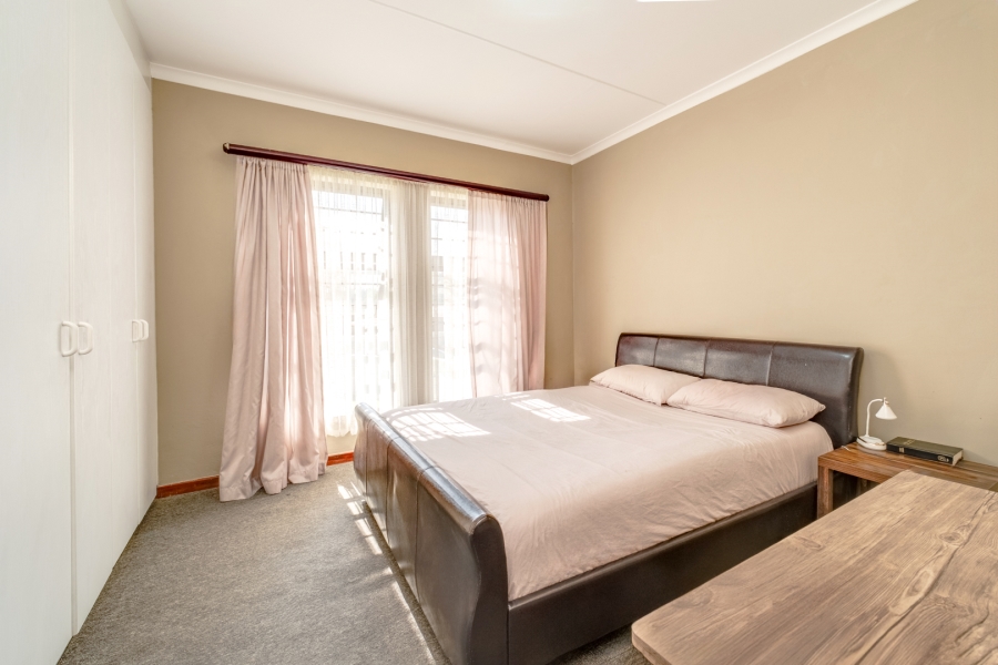 2 Bedroom Property for Sale in Paulshof Gauteng
