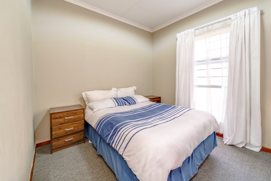 2 Bedroom Property for Sale in Paulshof Gauteng