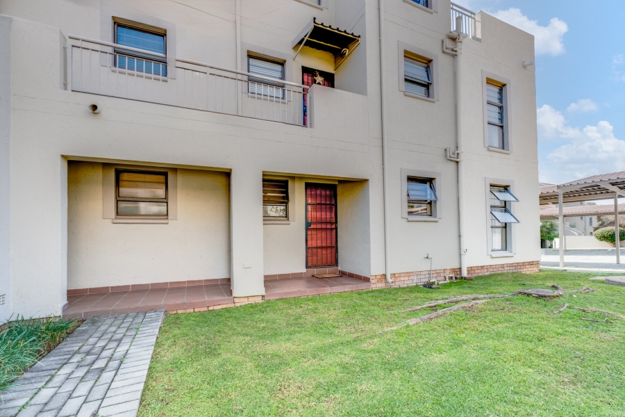 2 Bedroom Property for Sale in Paulshof Gauteng
