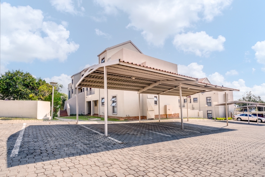 2 Bedroom Property for Sale in Paulshof Gauteng