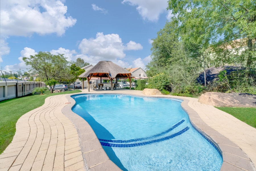 2 Bedroom Property for Sale in Paulshof Gauteng