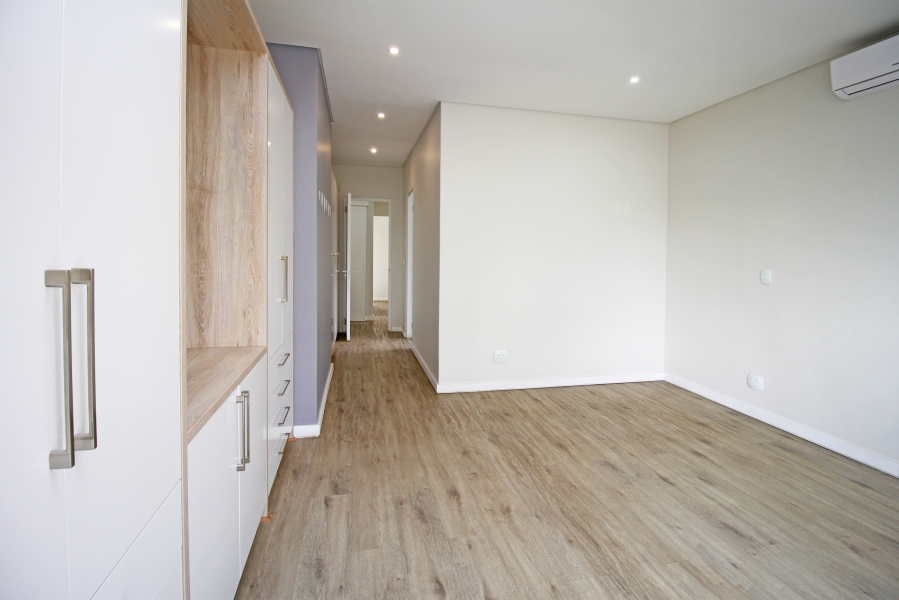 To Let 3 Bedroom Property for Rent in Bryanston Gauteng