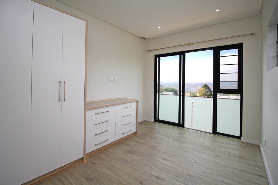 To Let 3 Bedroom Property for Rent in Bryanston Gauteng