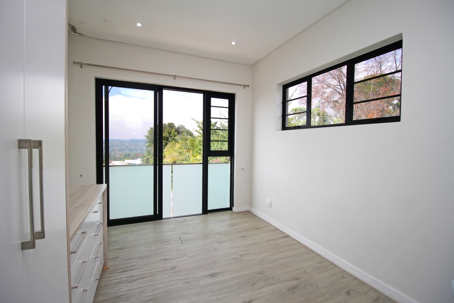 To Let 3 Bedroom Property for Rent in Bryanston Gauteng