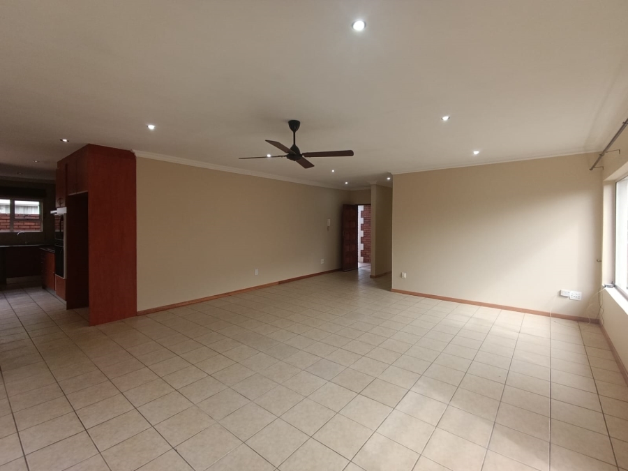 3 Bedroom Property for Sale in New Redruth Gauteng