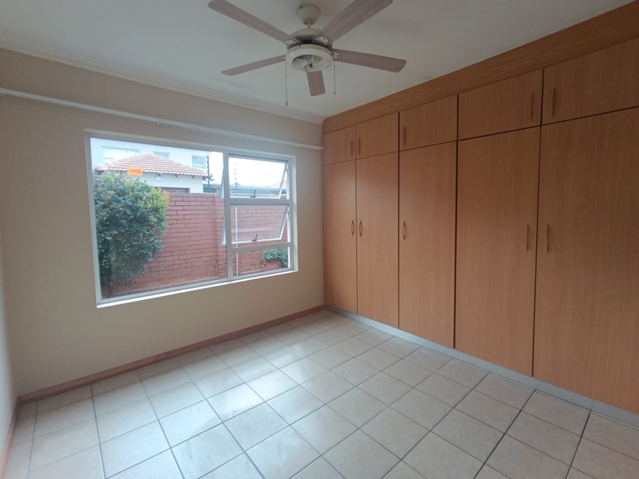 3 Bedroom Property for Sale in New Redruth Gauteng
