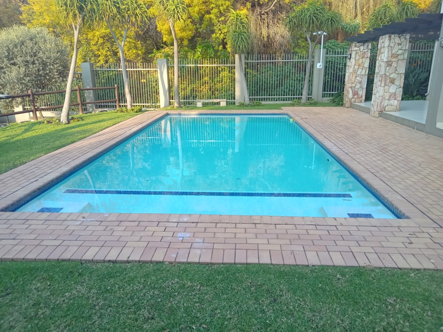 To Let 1 Bedroom Property for Rent in Paulshof Gauteng