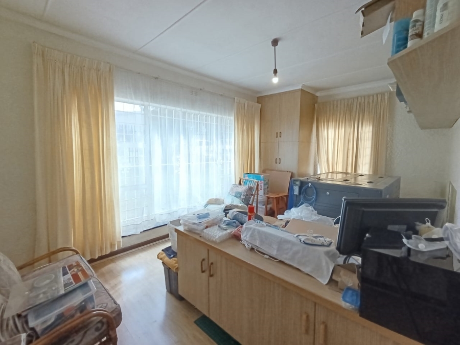 3 Bedroom Property for Sale in Randhart Gauteng