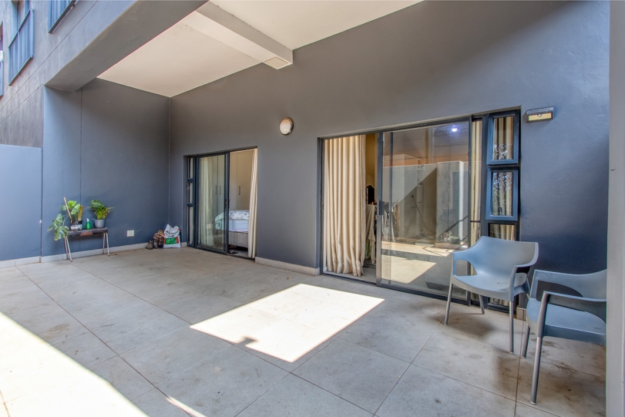 1 Bedroom Property for Sale in Linden Gauteng