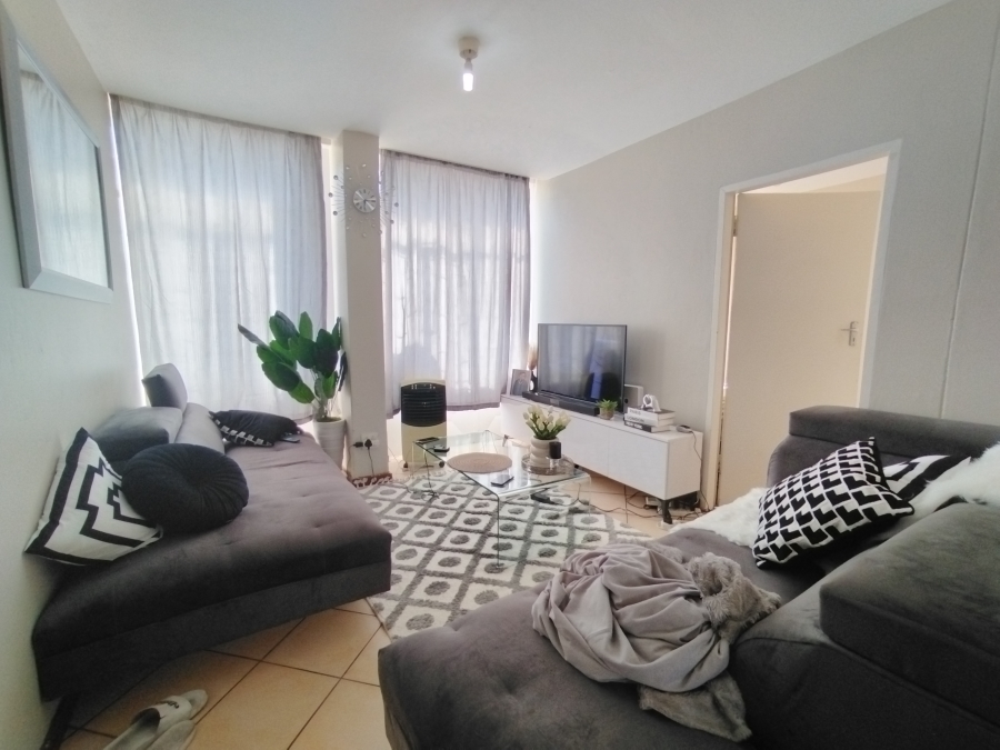 2 Bedroom Property for Sale in Muckleneuk Gauteng