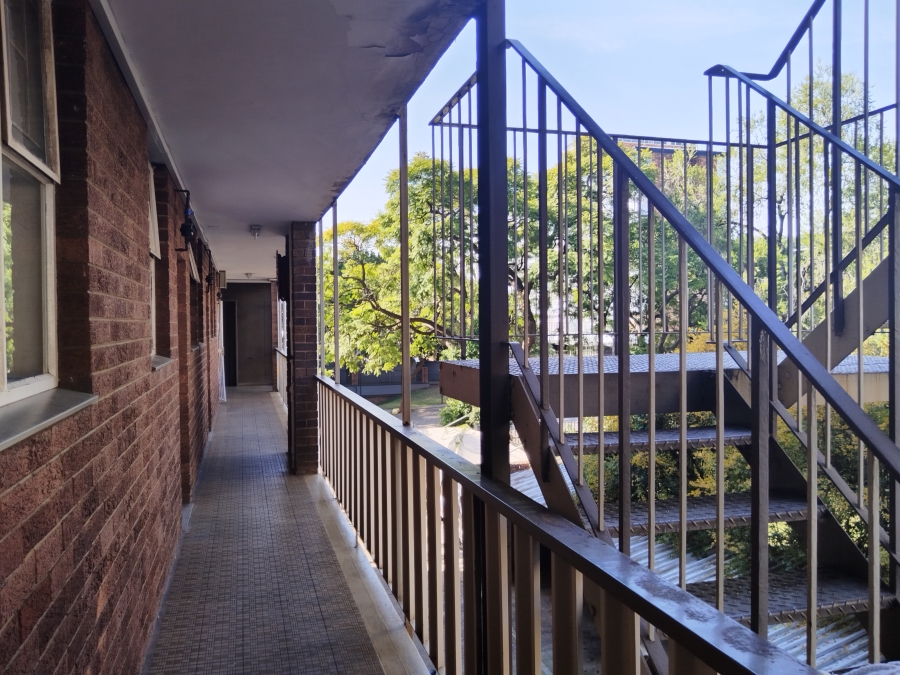 2 Bedroom Property for Sale in Muckleneuk Gauteng