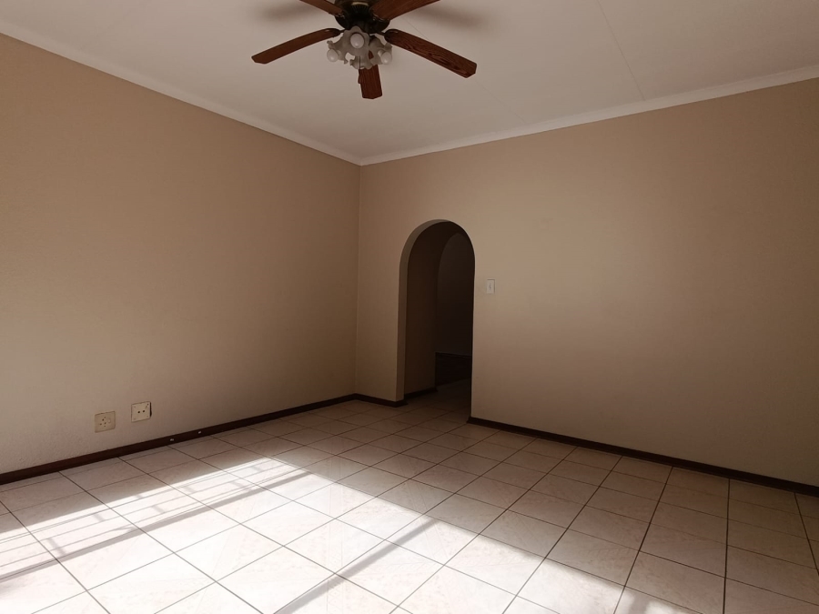 4 Bedroom Property for Sale in Randhart Gauteng
