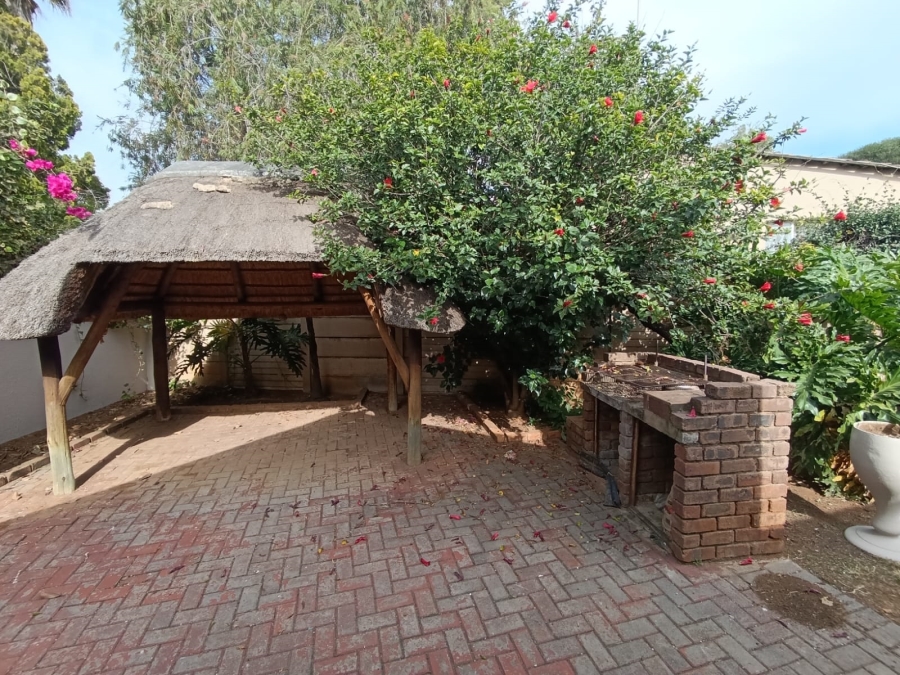 4 Bedroom Property for Sale in Randhart Gauteng