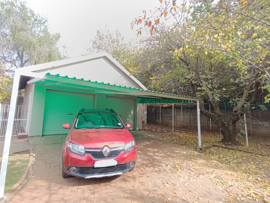 4 Bedroom Property for Sale in Randhart Gauteng