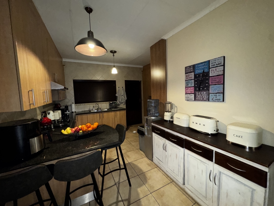To Let 3 Bedroom Property for Rent in Chancliff Ridge Gauteng