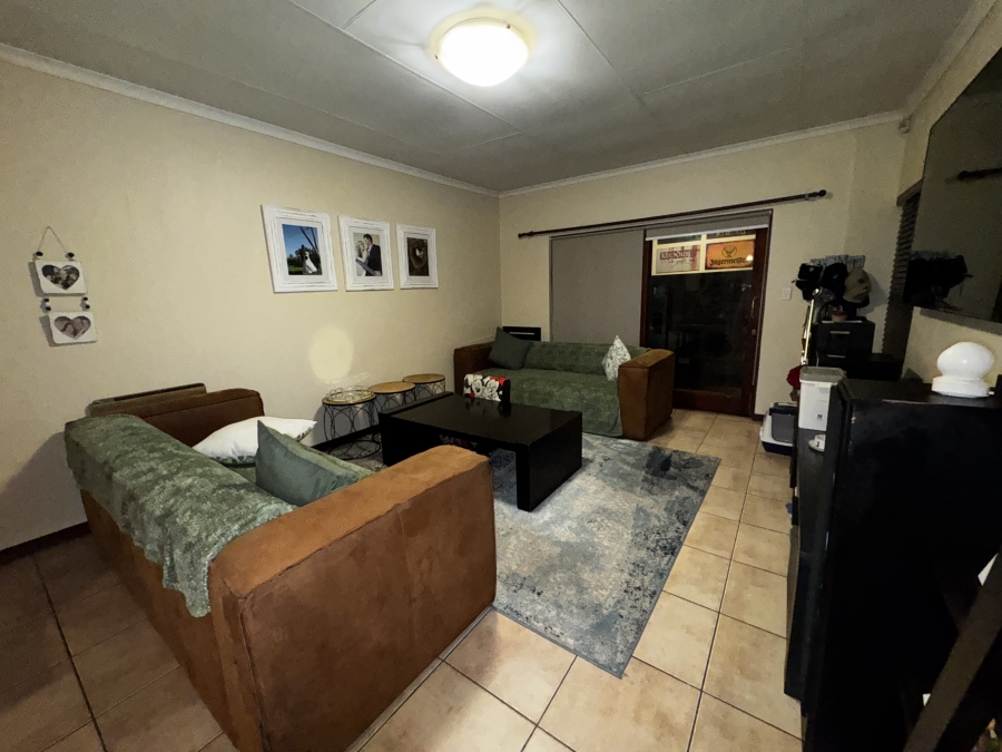 To Let 3 Bedroom Property for Rent in Chancliff Ridge Gauteng