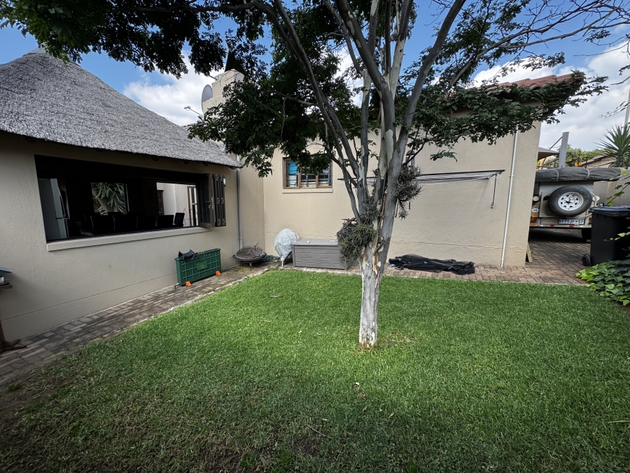 To Let 3 Bedroom Property for Rent in Chancliff Ridge Gauteng