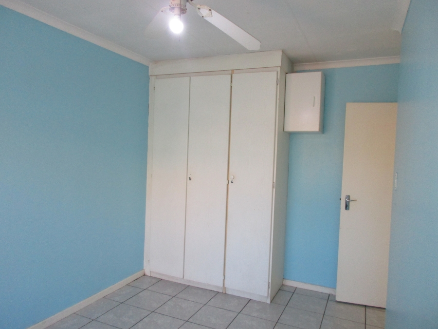 To Let 2 Bedroom Property for Rent in Sundowner Gauteng