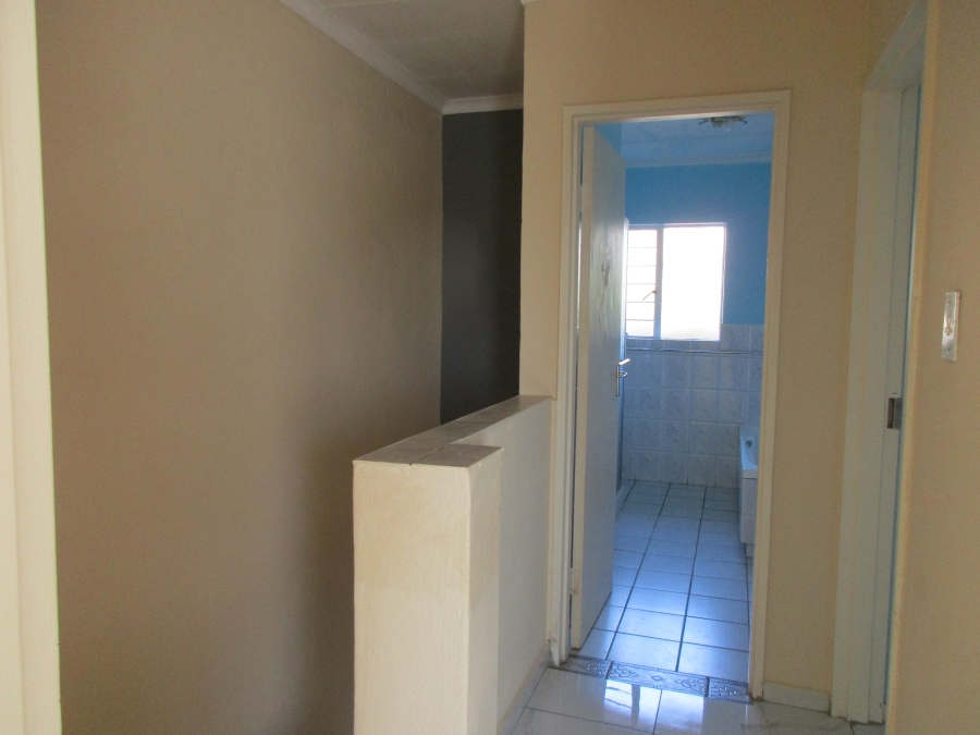 To Let 2 Bedroom Property for Rent in Sundowner Gauteng