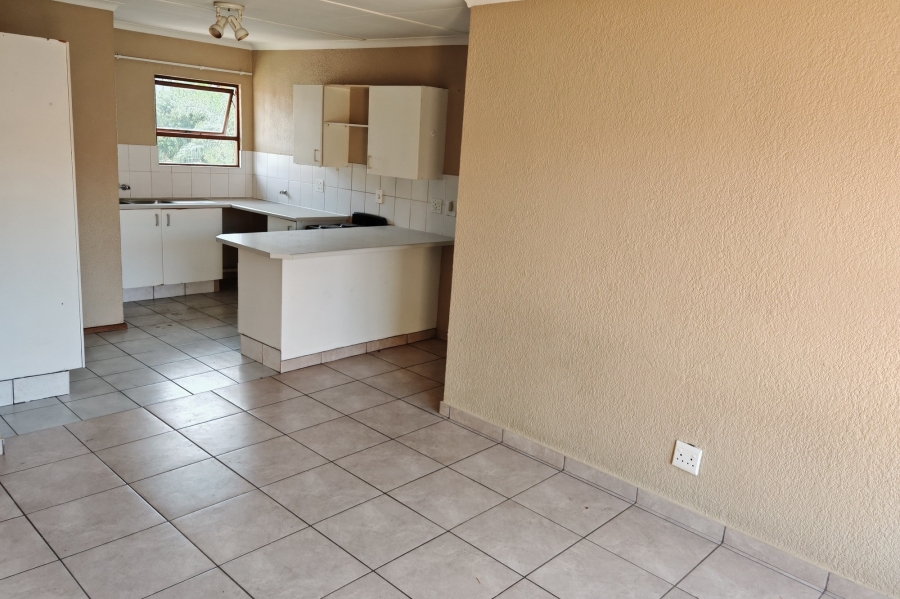 2 Bedroom Property for Sale in Sundowner Gauteng