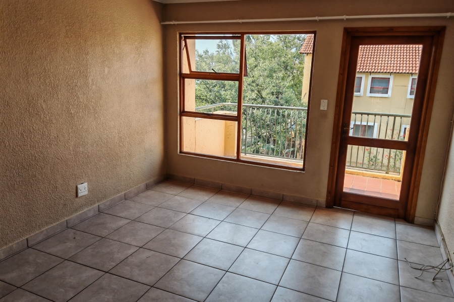 2 Bedroom Property for Sale in Sundowner Gauteng