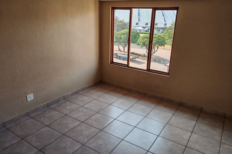 2 Bedroom Property for Sale in Sundowner Gauteng