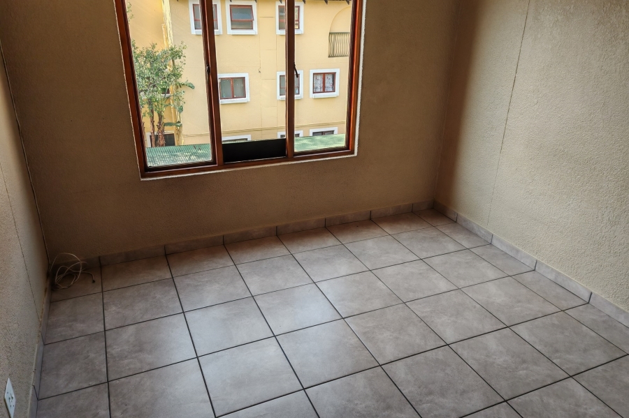 2 Bedroom Property for Sale in Sundowner Gauteng