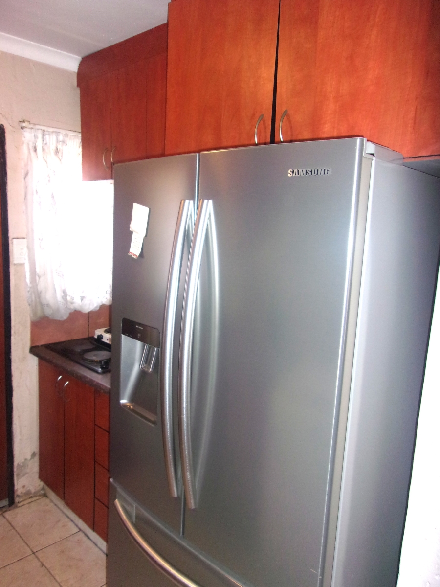 3 Bedroom Property for Sale in Daveyton Gauteng