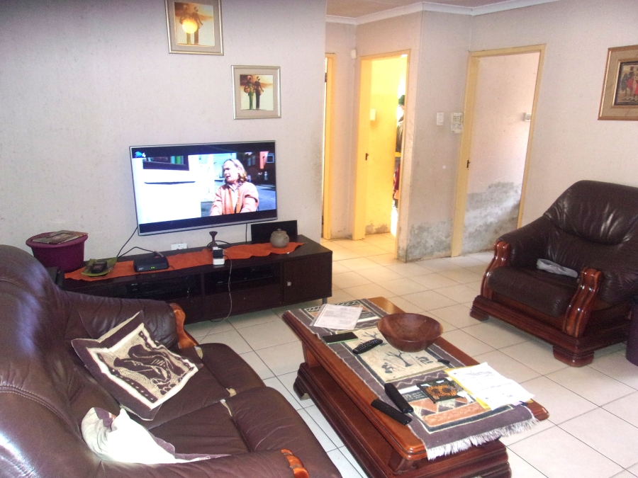 3 Bedroom Property for Sale in Daveyton Gauteng