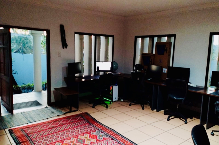 3 Bedroom Property for Sale in Waterkloof Heights Gauteng