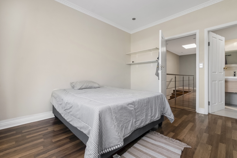 To Let 2 Bedroom Property for Rent in Morningside Gauteng
